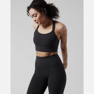• Athleta • Women’s WARRIOR LONGLINE Sports BRA Black XS